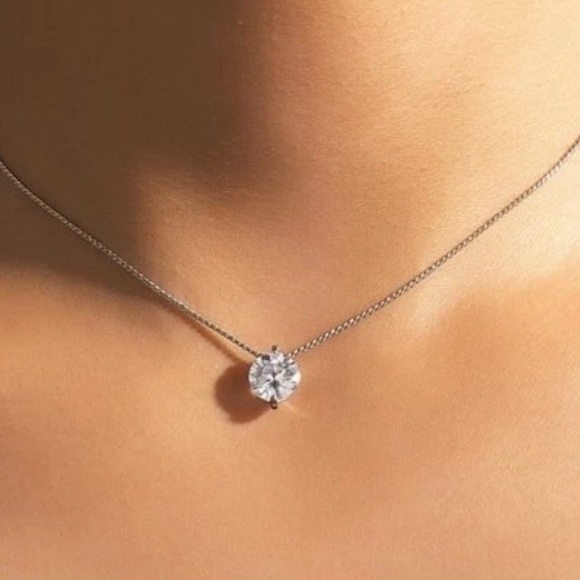 Cubic Zirconia Silver Necklace - Picture 1 of 8